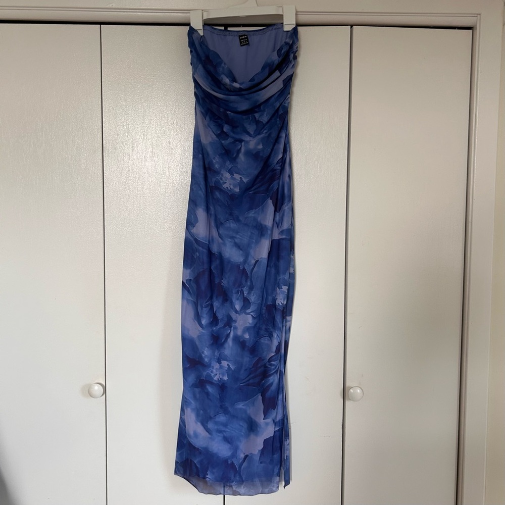 SHEIN Strapless Blue Dress